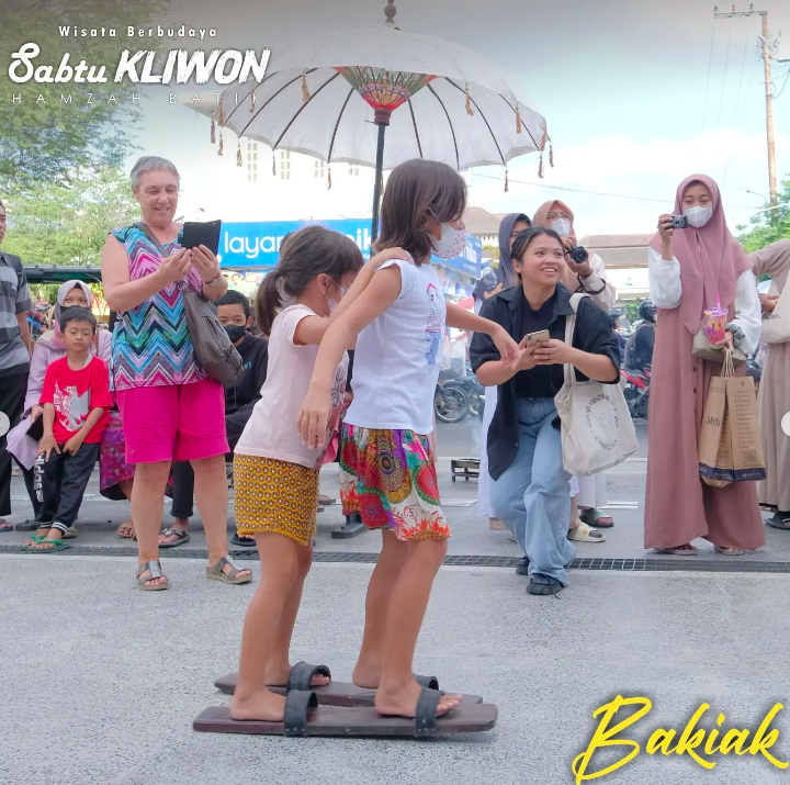 Serunya Festival Dolanan Anak di Sabtu Kliwon Hamzah Batik