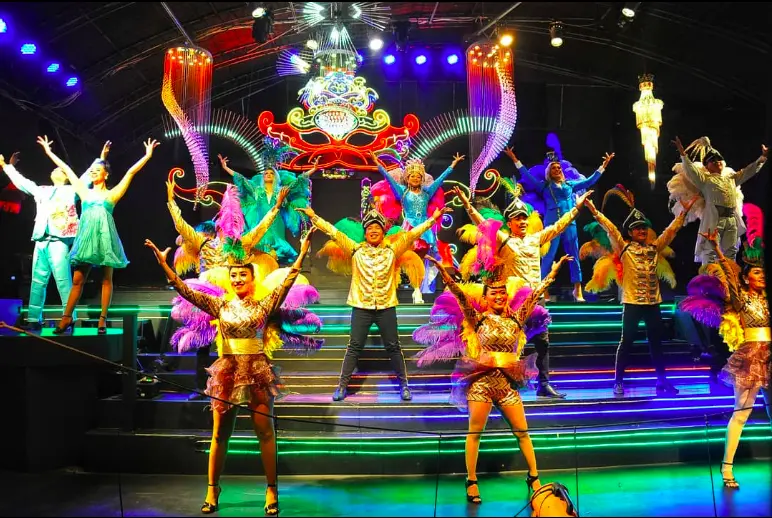 Raminten Cabaret Show Pertunjukan Seni yang Wajib Saat ke Jogja