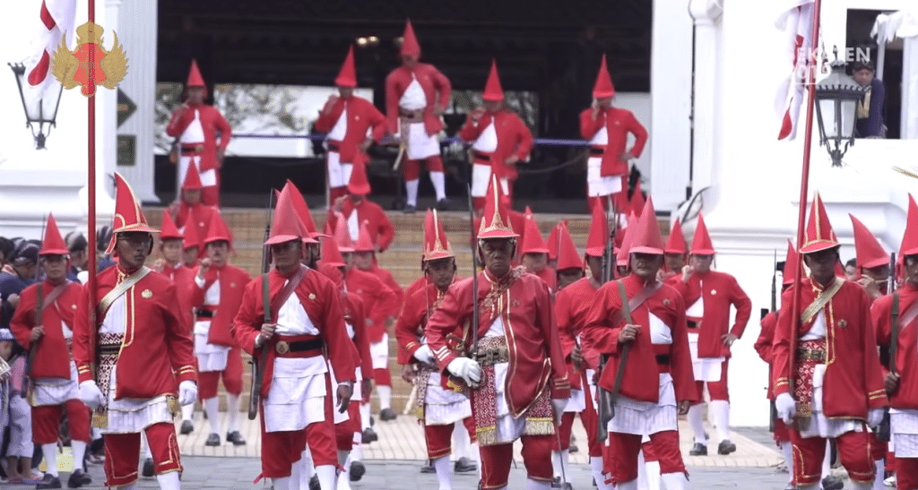 Kirab Trunajaya 2024: Memperingati Kenaikan Takhta Sri Sultan Hamengku Bawono X dan GKR Hemas