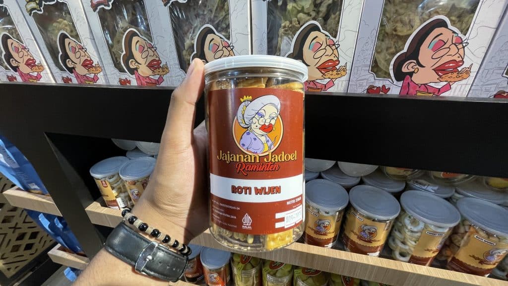 Roti Goreng Wijen Yang Bikin Kangen Masa Kecil