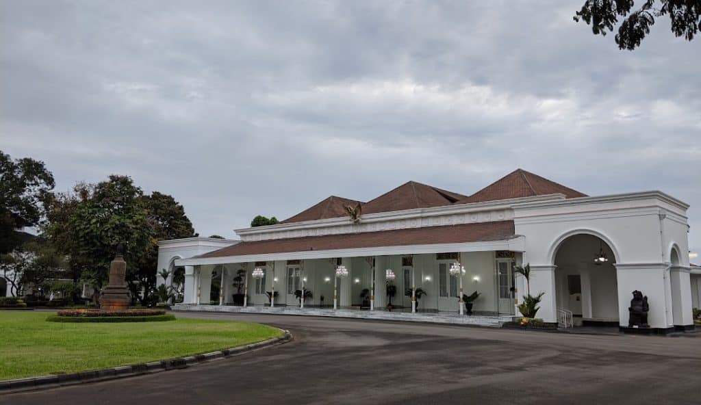 upacara 17 agustus di jogja gedung agung