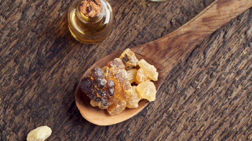 dupa kemenyan sebagai salah satu jenis dupa