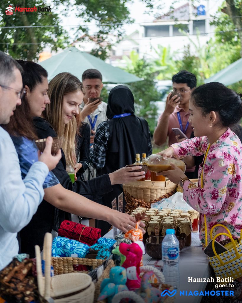 Kunjungan Hamzah Batik Goes to Niagahoster Berbudaya