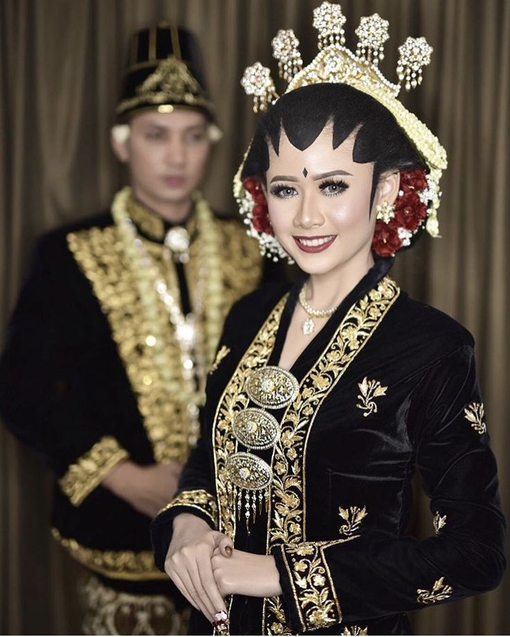 pakaian pernikahan adat jogja putri