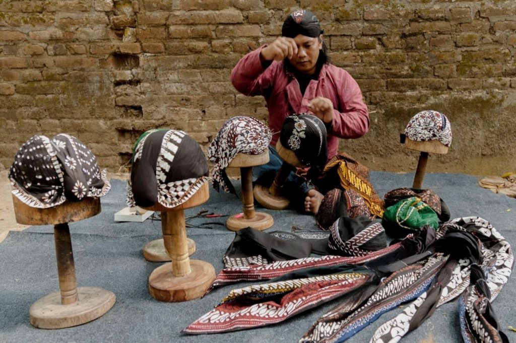 pengerajin blangkon jogja