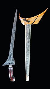 Keris Dhapur Jalak Sangu Tumpeng