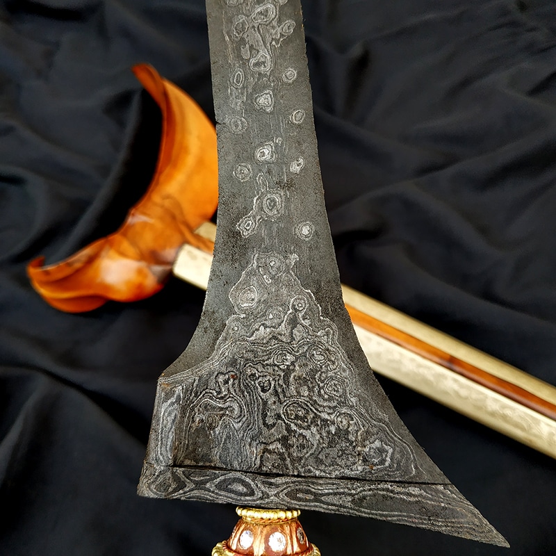 Arti Pamor Keris dalam Budaya Jawa: Simbol Rezeki, Keberanian, dan Keselamatan