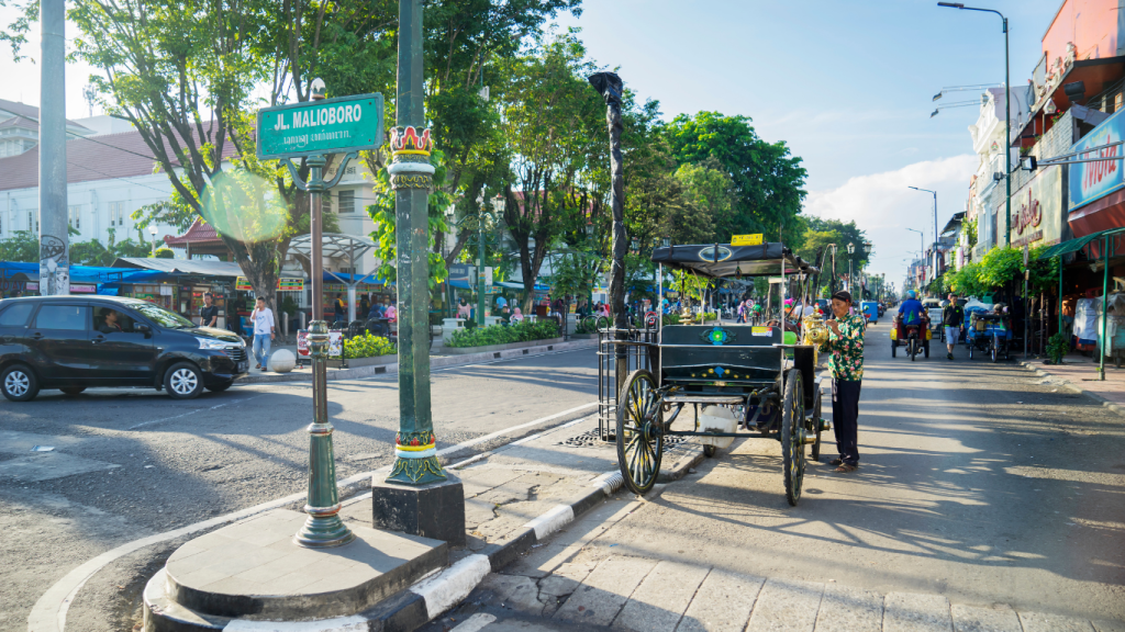 suasana jalan malioboro