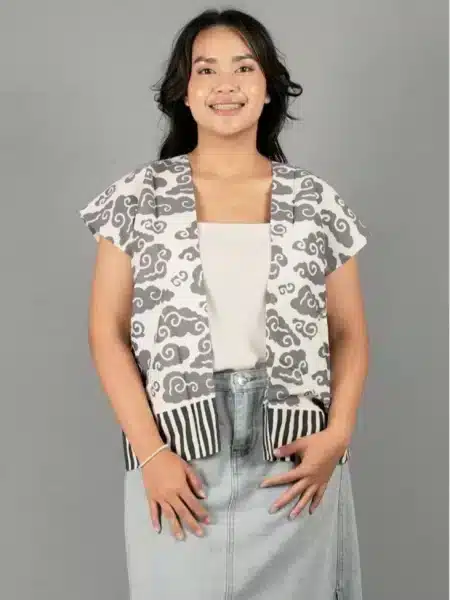 Outer Batik Yuriko Hitam