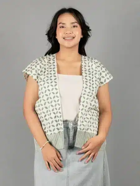 Outer Batik Yuriko Putih